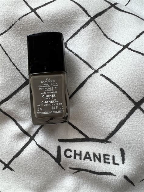 chanel garconne nail polish